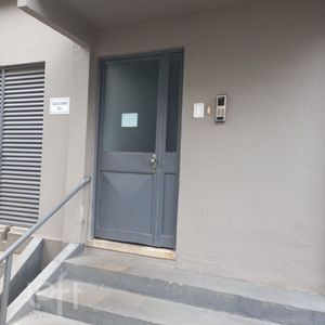 Image 3 - 929123