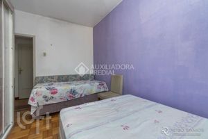 Image 8 - 929153