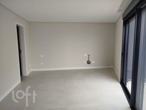 Image 7 - 929215