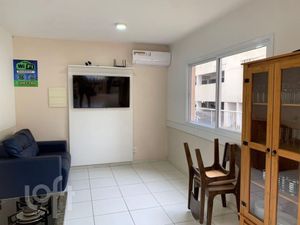 Image 19 - 929219