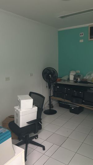 Image 4 - 929235