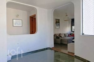 Image 34 - 929280