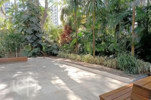 Image 36 - 929280