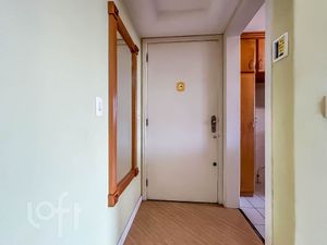 Image 5 - 929308