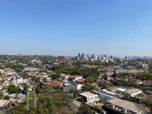 Image 10 - 929328