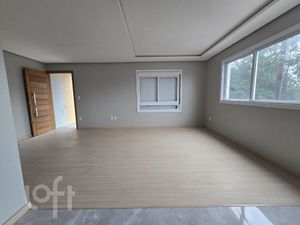 Image 4 - 929334