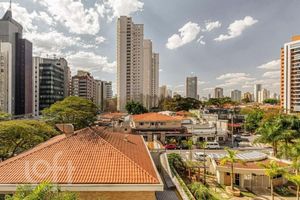 Image 20 - 929341