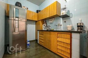 Image 7 - 929344