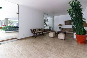 Image 31 - 929345