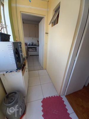 Image 17 - 929346