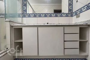 Image 31 - 929351
