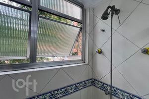 Image 34 - 929351