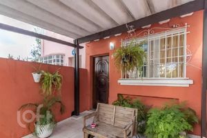 Image 19 - 929353