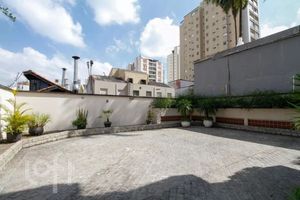 Image 39 - 929354