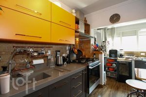 Image 24 - 929354
