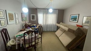 Image 32 - 929358