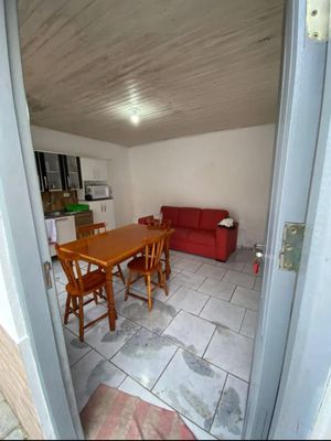 Image 5 - 929360