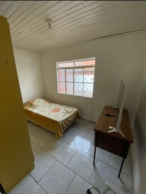 Image 8 - 929360