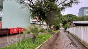 Image 3 - 929370
