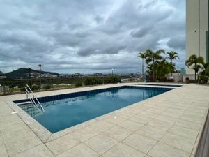 Image 8 - 929383