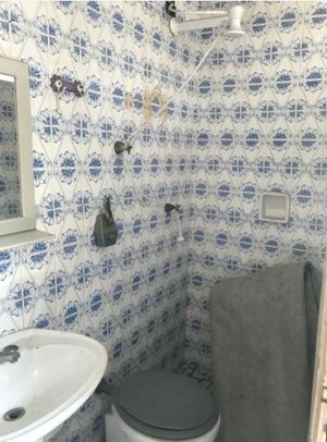Image 3 - 929395