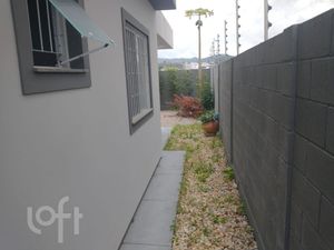 Image 10 - 929412