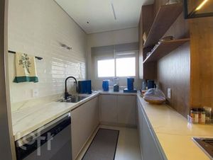 Image 20 - 929416