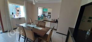 Image 3 - 929417