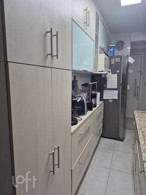 Image 3 - 929421