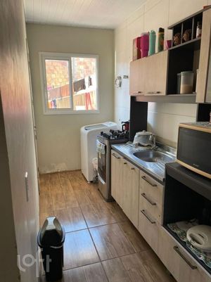 Image 3 - 929423