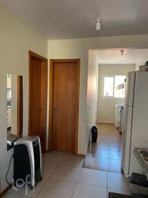 Image 2 - 929423