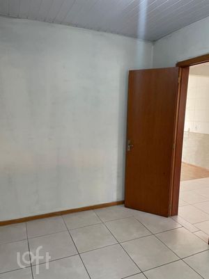 Image 5 - 929423