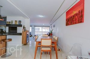 Image 29 - 929425