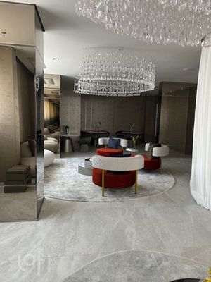Image 15 - 929429