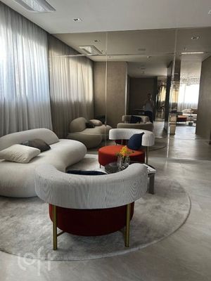 Image 13 - 929429