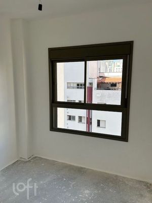Image 6 - 929429