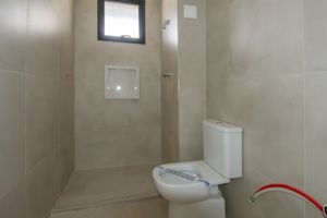Image 35 - 929434