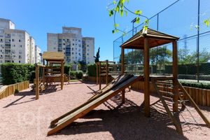Image 19 - 929436