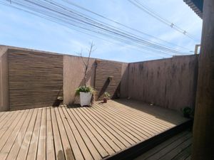 Image 2 - 929463