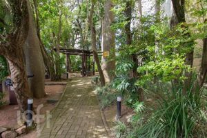 Image 14 - 929474