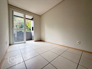 Image 4 - 929496