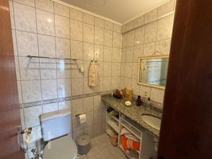Image 5 - 929502