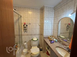 Image 15 - 929502