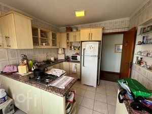Image 1 - 929502