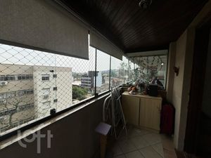 Image 11 - 929502