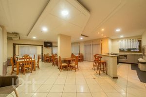 Image 28 - 929507