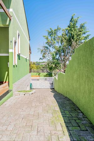 Image 32 - 929512
