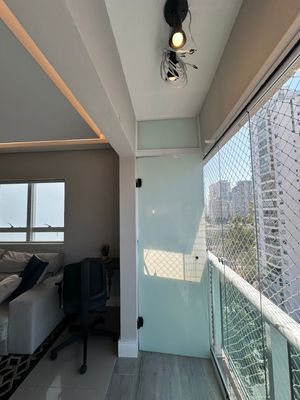 Image 3 - 929518