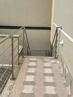 Image 31 - 929545