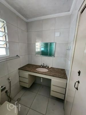 Image 13 - 929547
